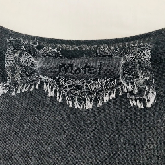 🇮🇹 Lace w Sparkle Sliver Print Top - Picture 4 of 7